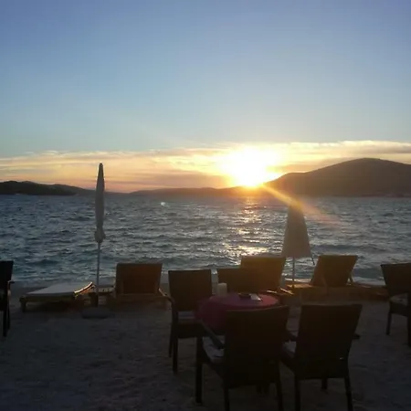 Adriatic * Τρογκίρ