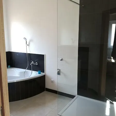 Adriatic Διαμέρισμα Τρογκίρ