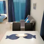 Adriatic Apartment *